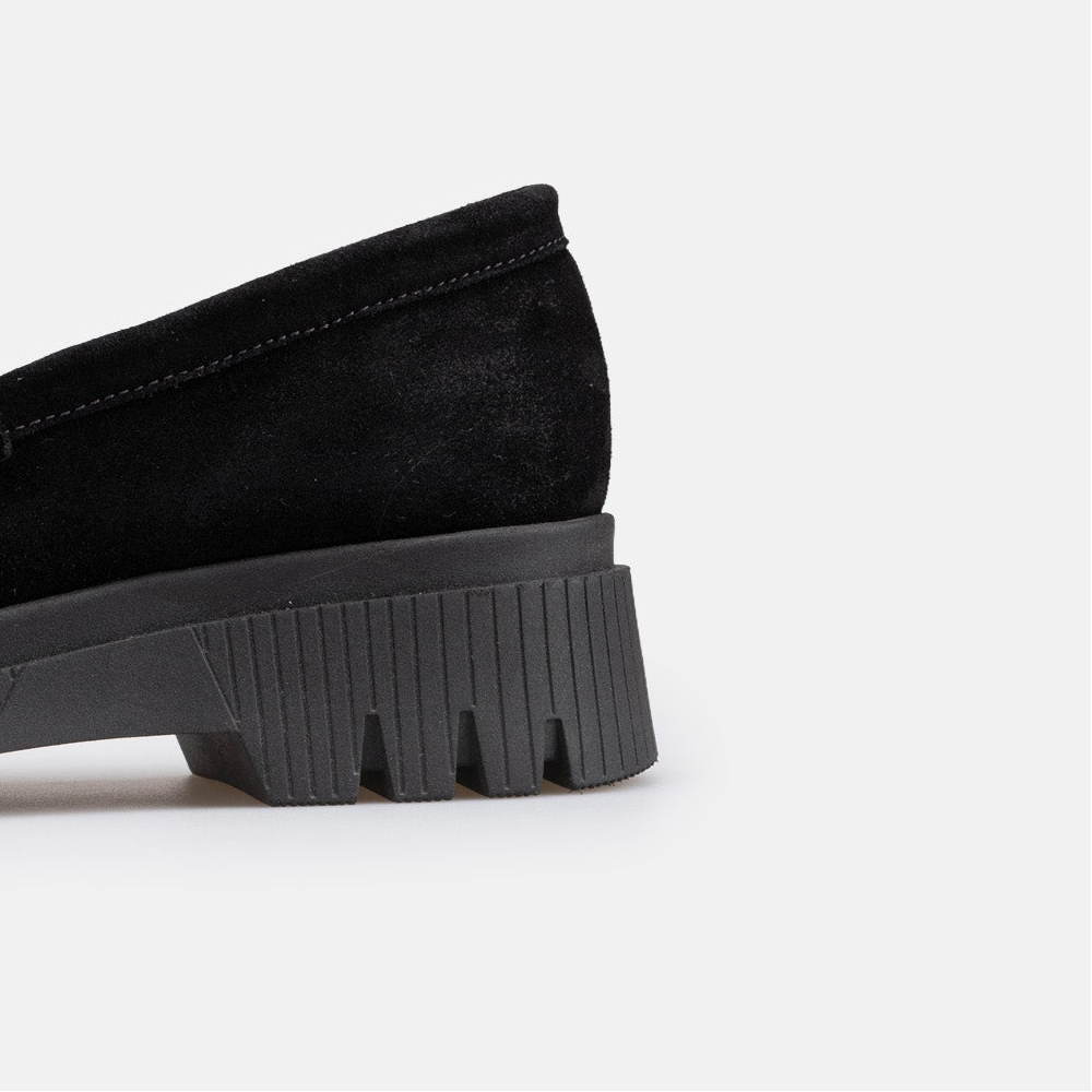 Volzak 122 Chaussure en daim Noir