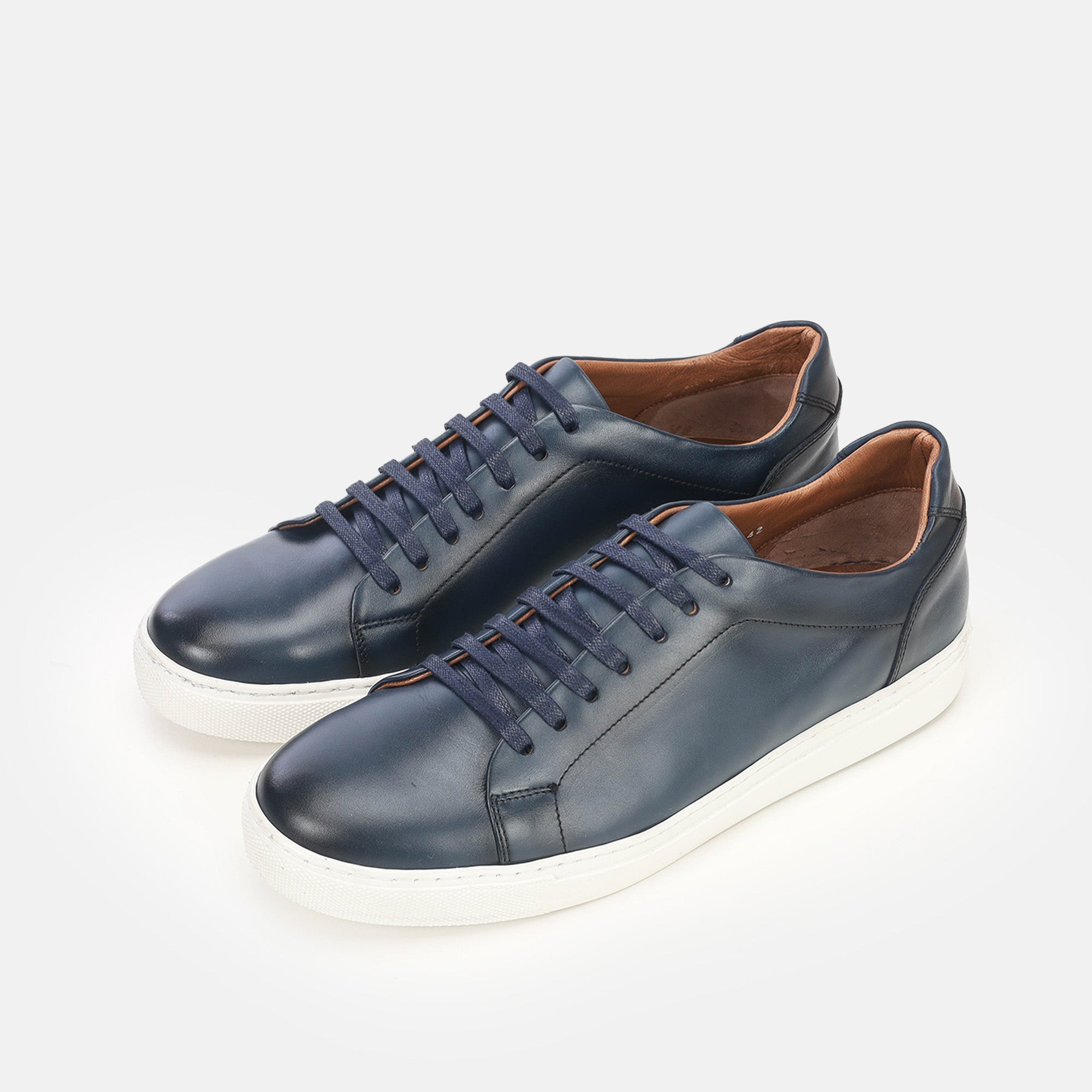 Volzak 5334 basket en cuir Bleu