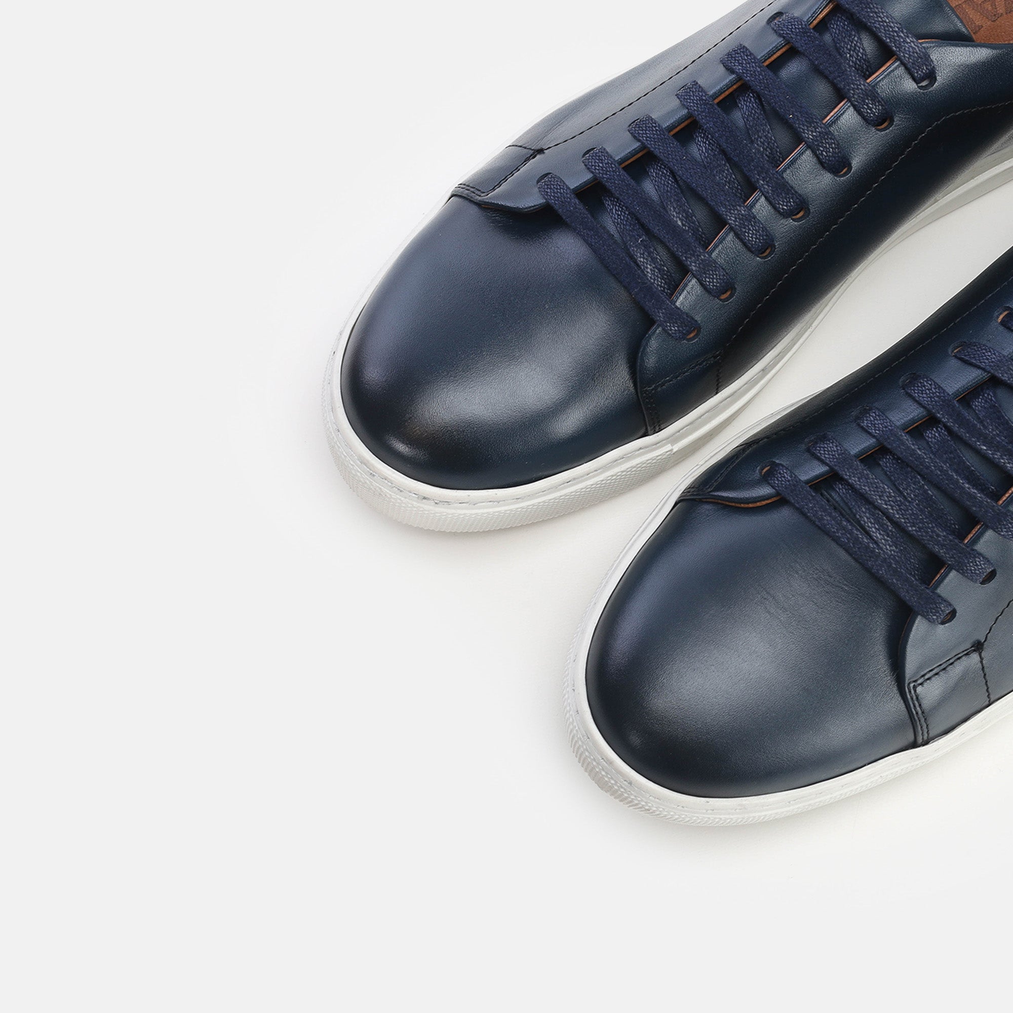 Volzak 5334 basket en cuir Bleu