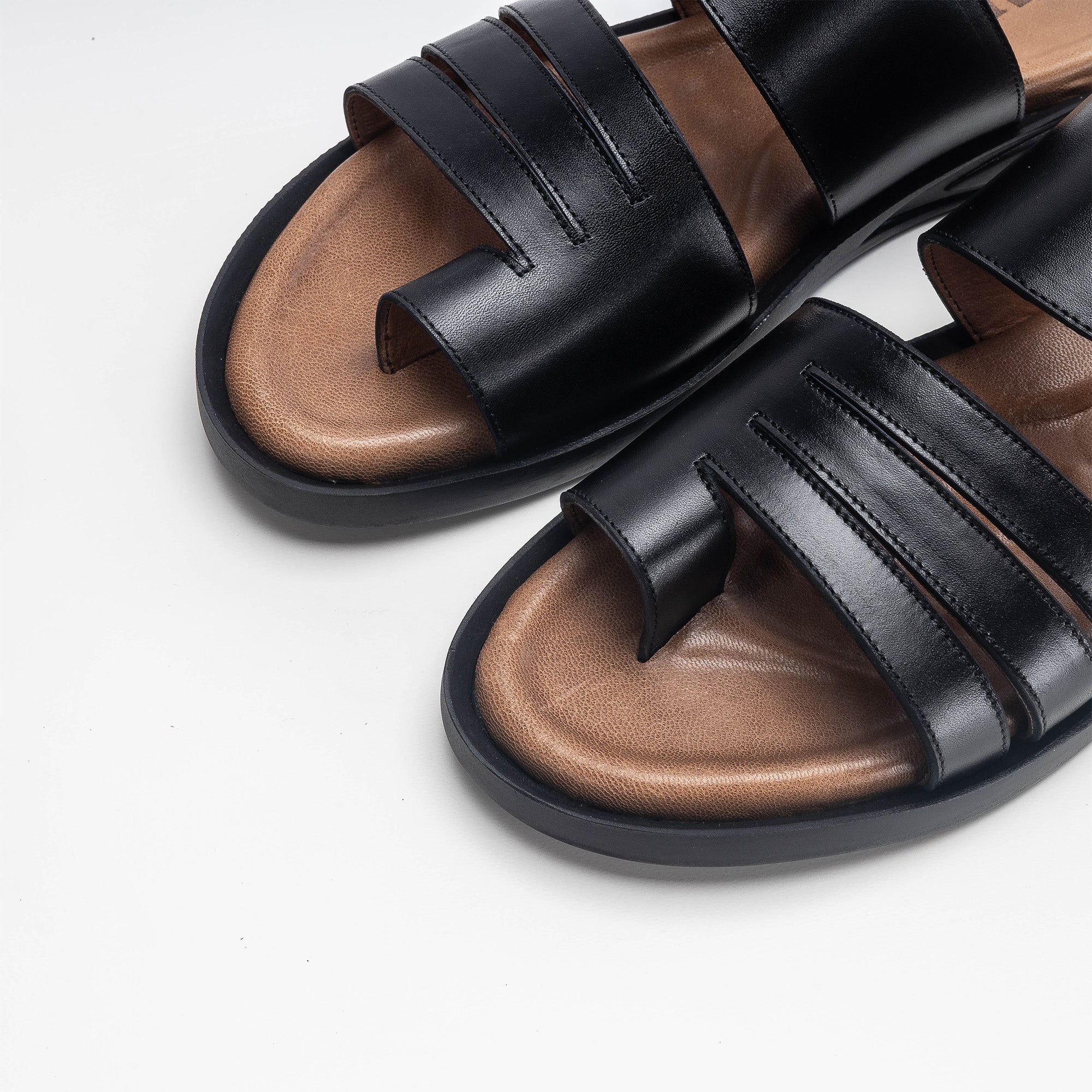 Volzak 5135 S Sandale en cuir noir