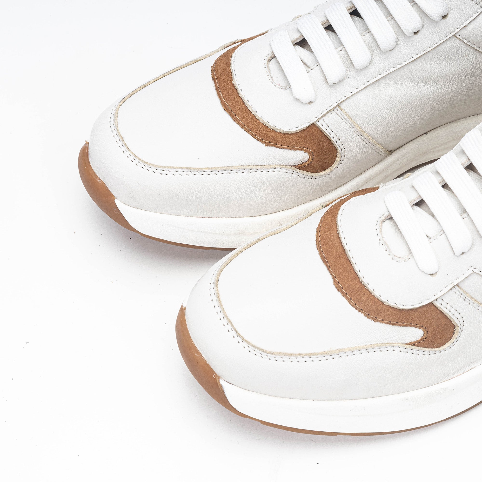 Volzak 3038 Basket en cuir Blanc Camel