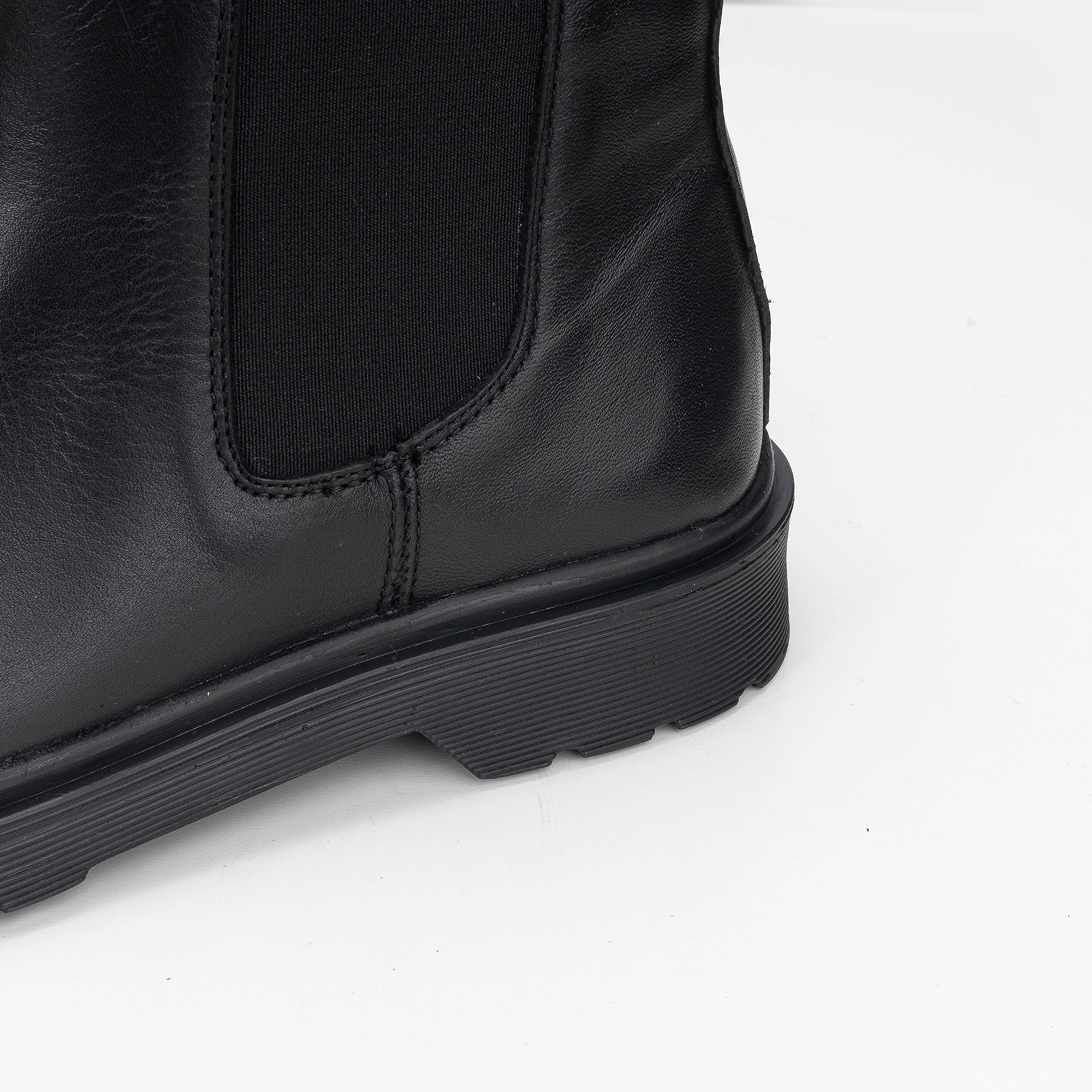 Volzak 5809 Black Leather Ankle Boot