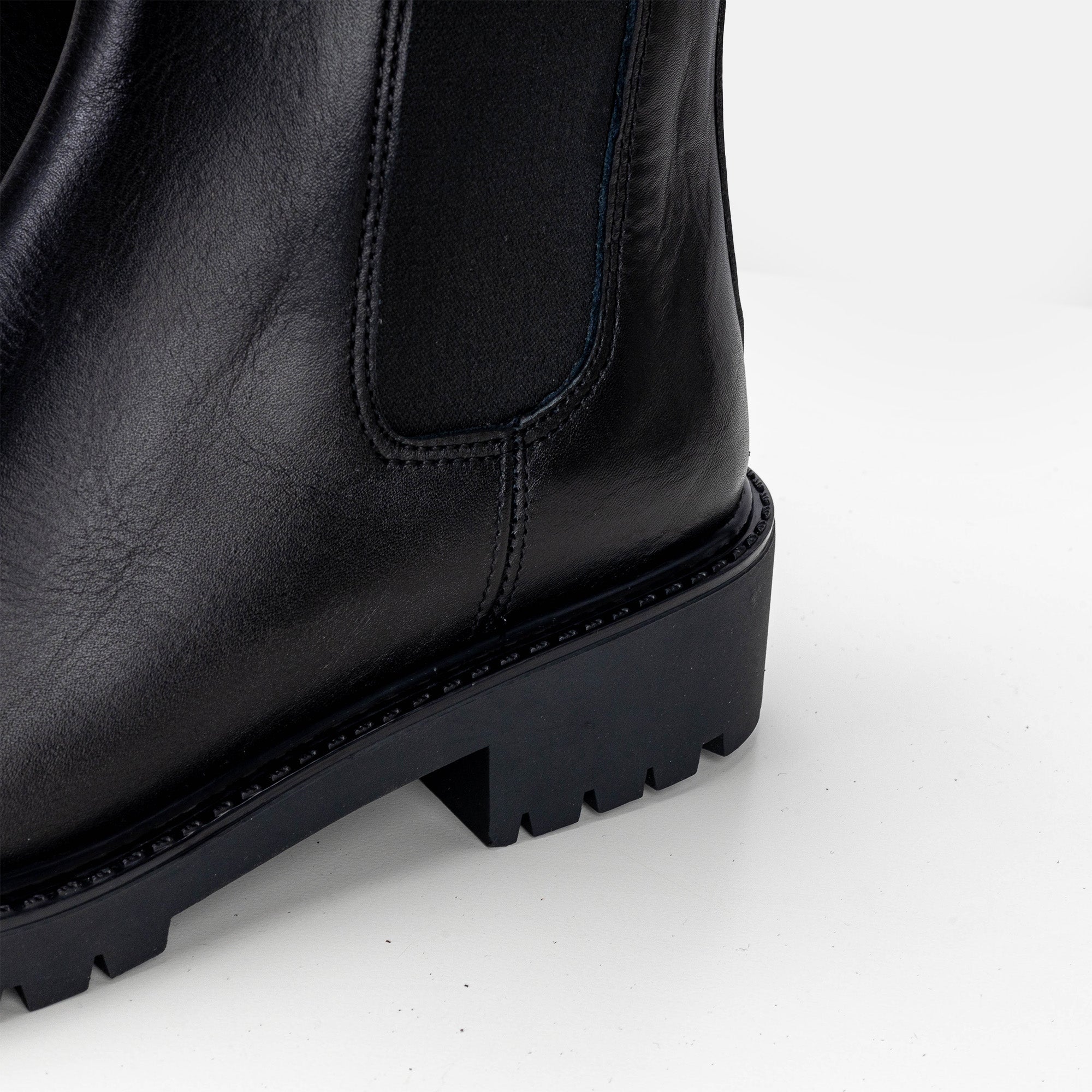 Volzak 7301 Bottine en cuir Noir