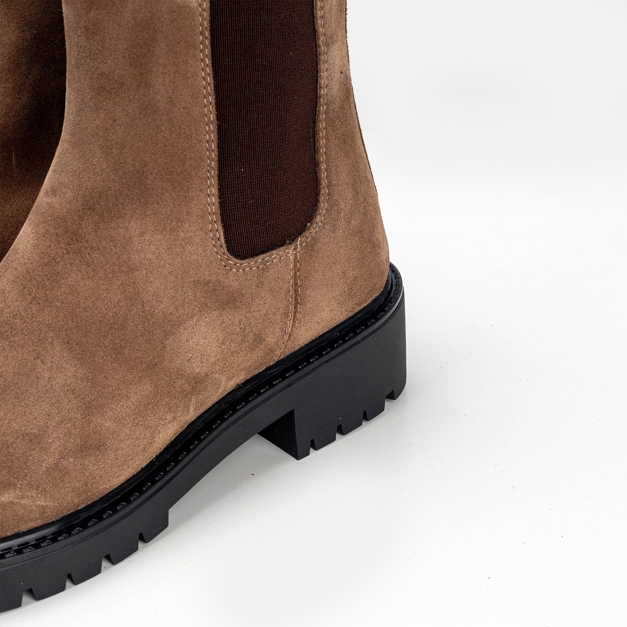 Volzak 7301 Taupe Suede Ankle Boot