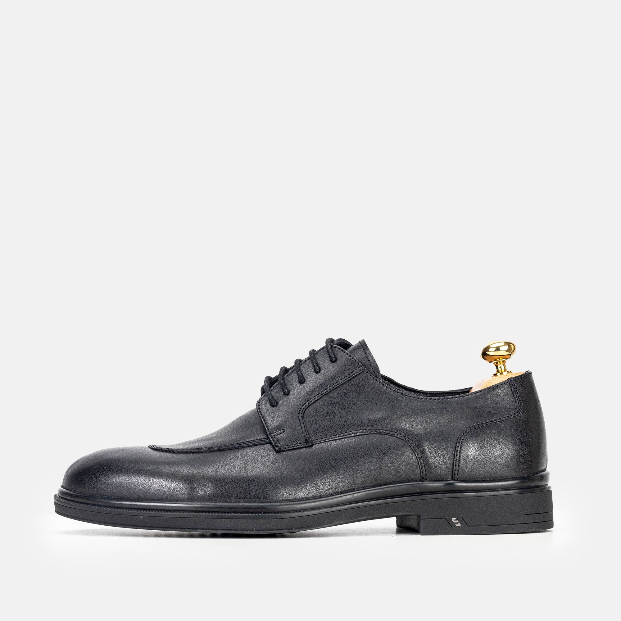 Volzak 0704 Black Leather Shoe