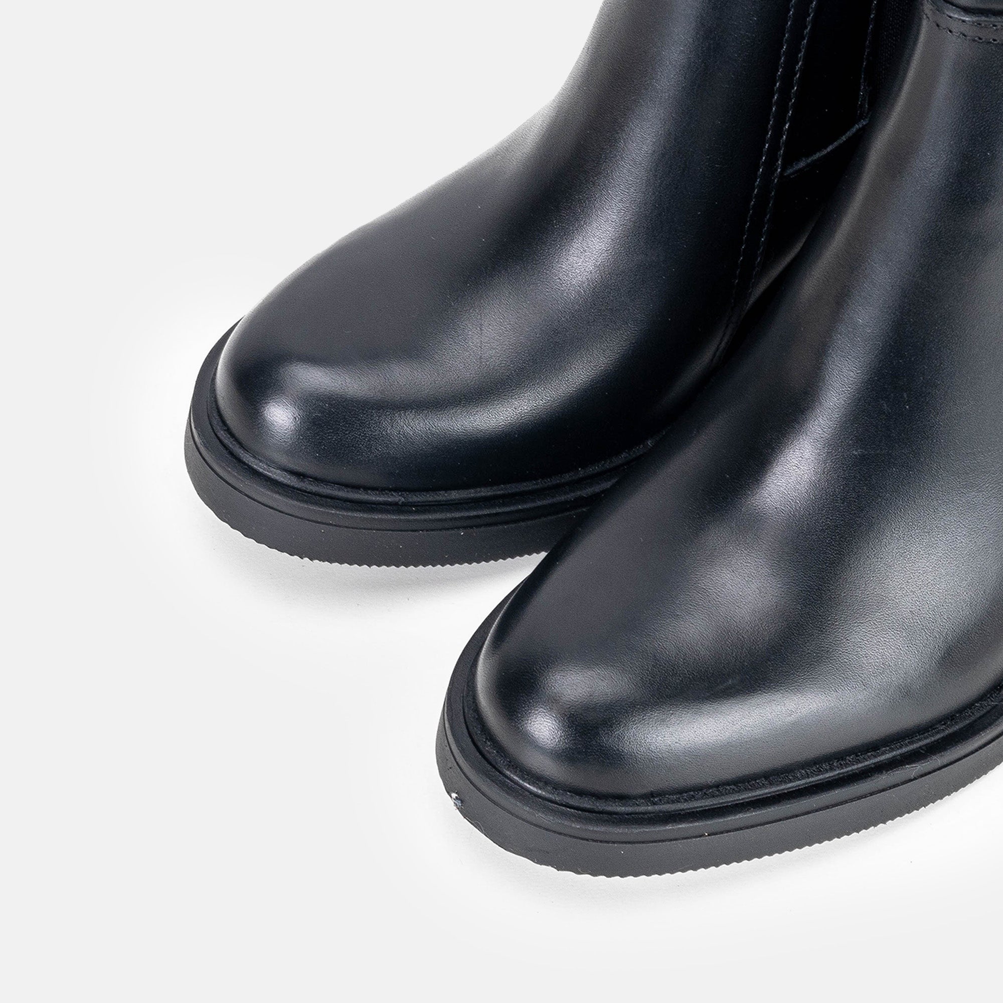 Volzak 2026 s Bottine en cuir Noir