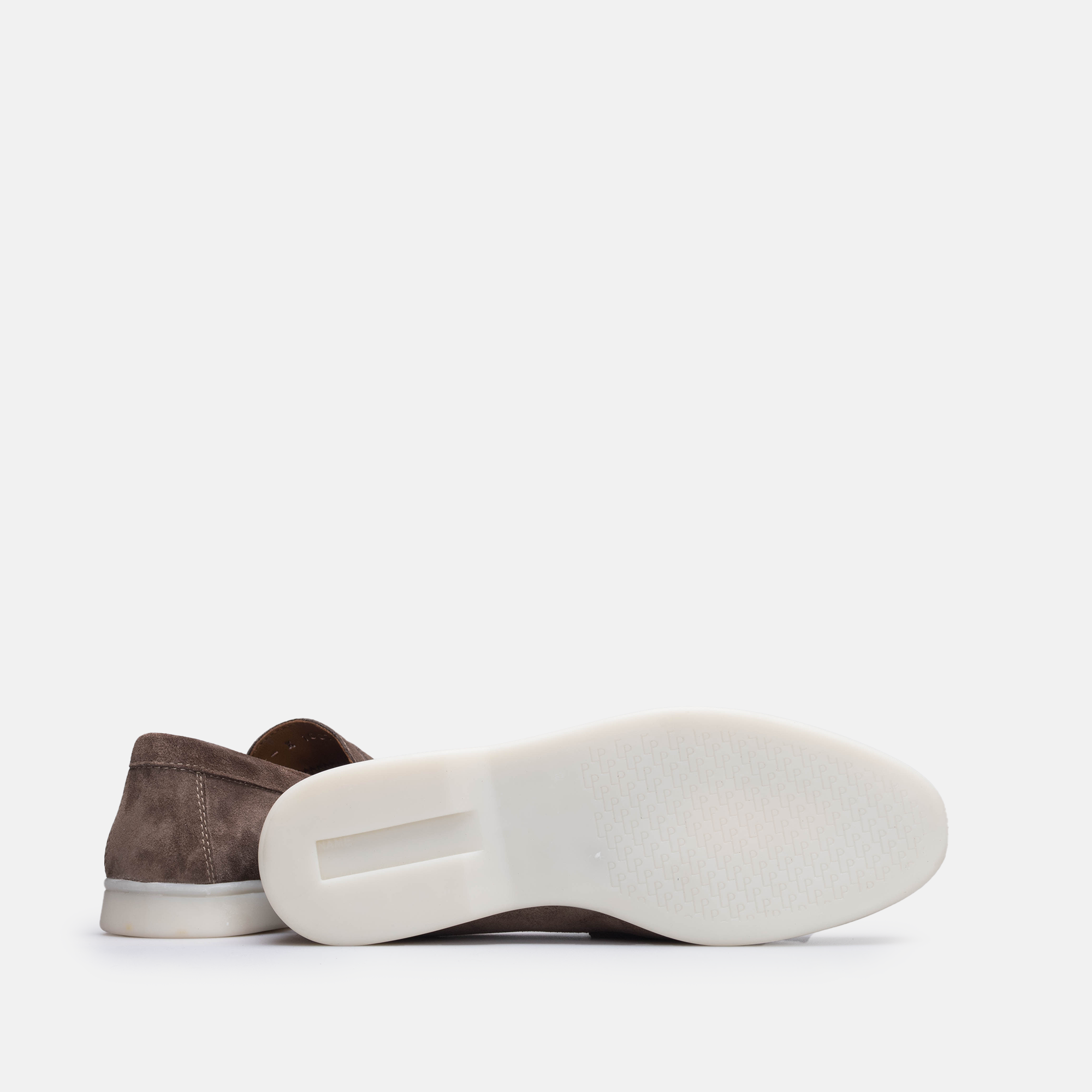 Volzak 1007 mocassin en daim Taupe