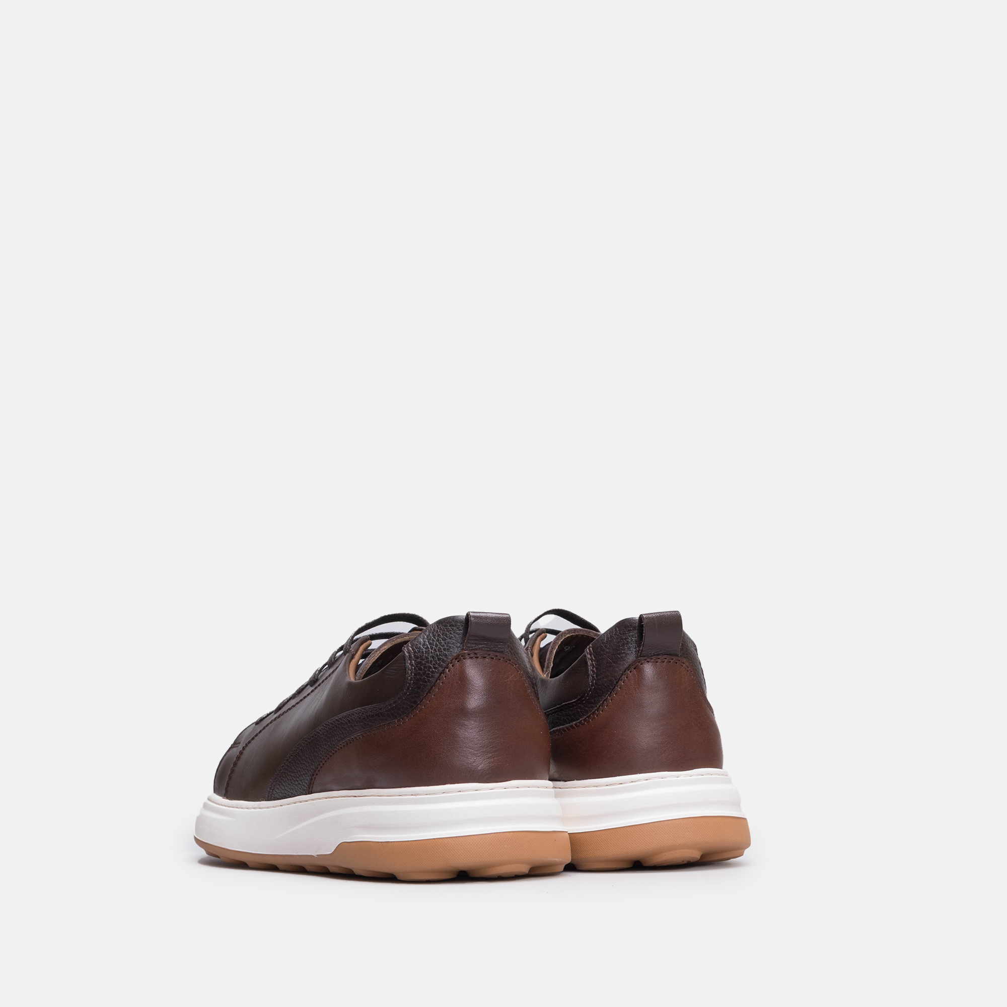 Volzak 6092 basket en cuir Marron
