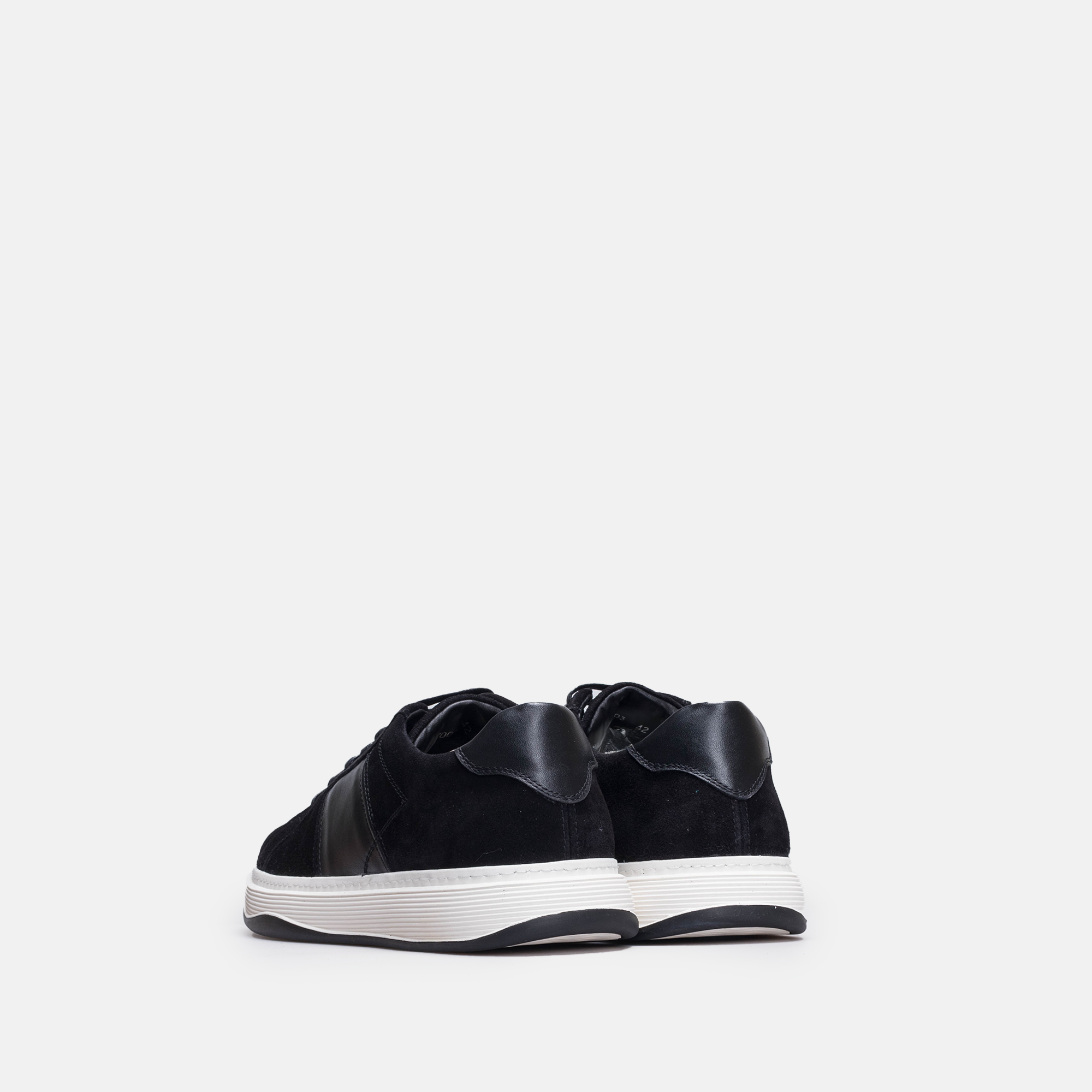 Volzak 7003 suede sneaker Black