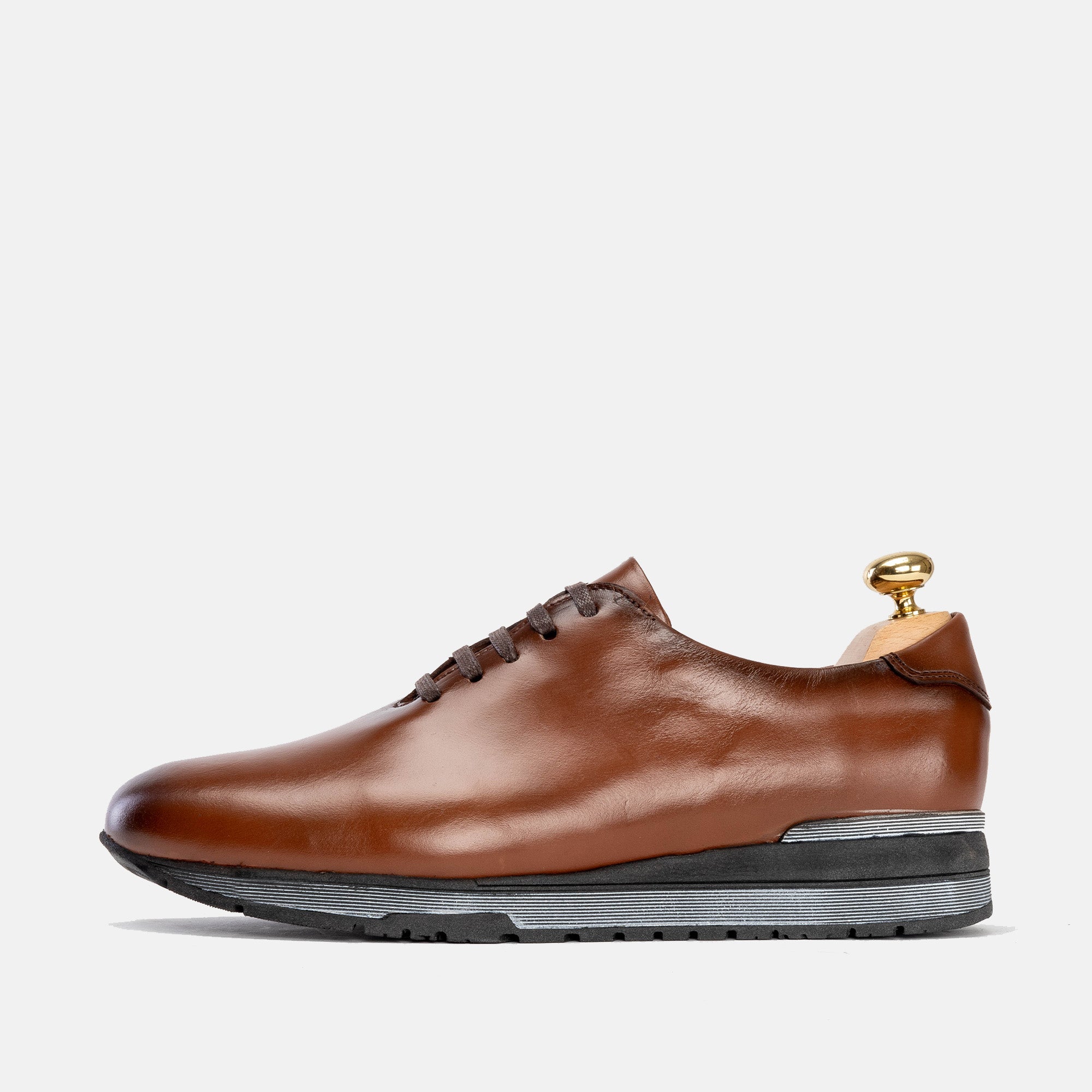 Volzak 5154 Basket en cuir Camel
