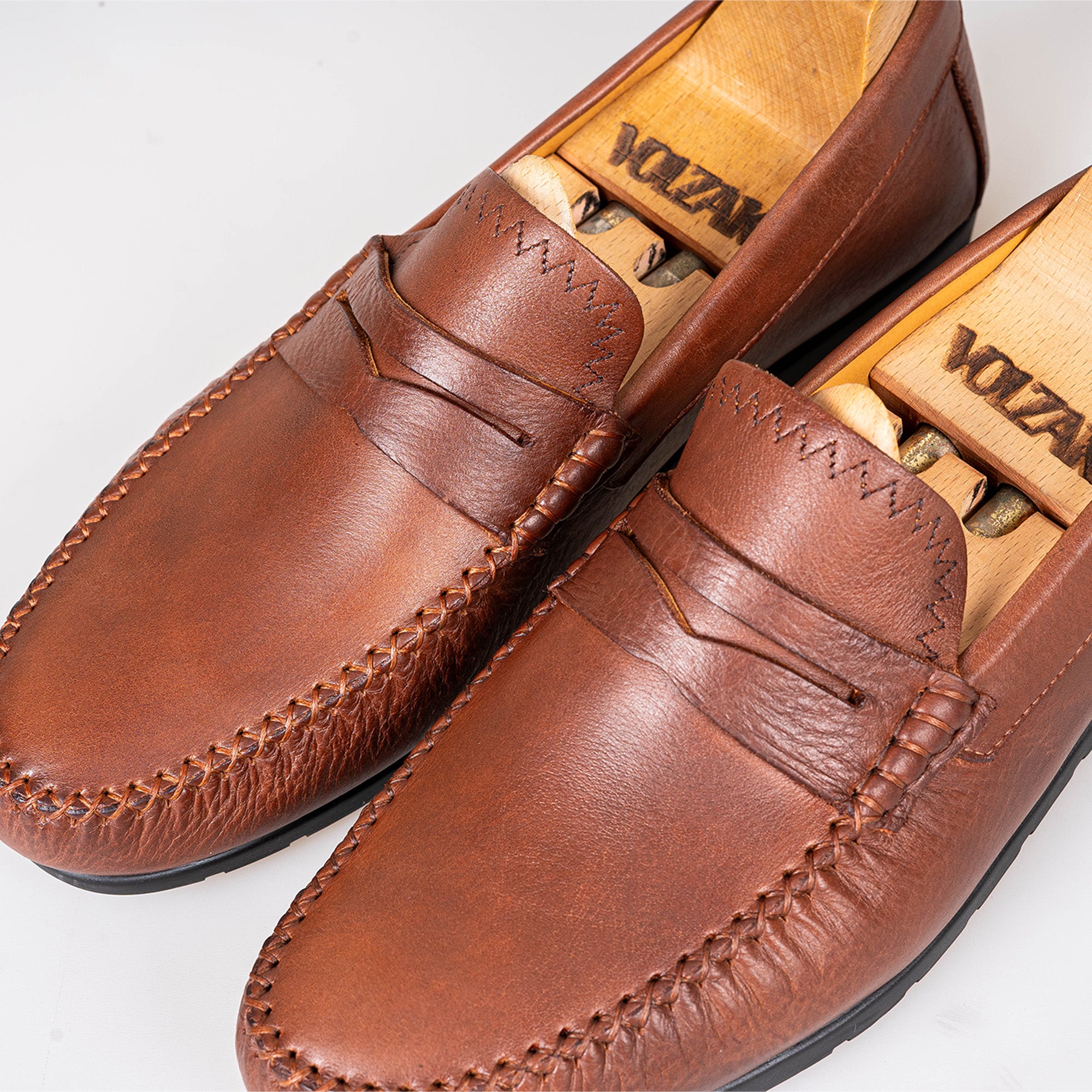 Volzak 0100 Mocassin en cuir Camel