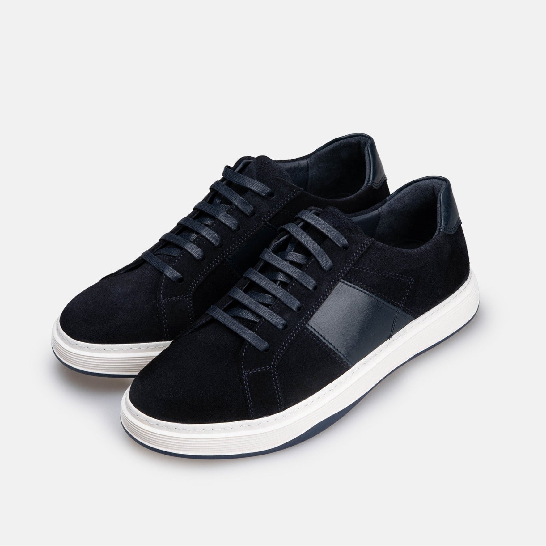 Volzak 7003 basket en daim Bleu