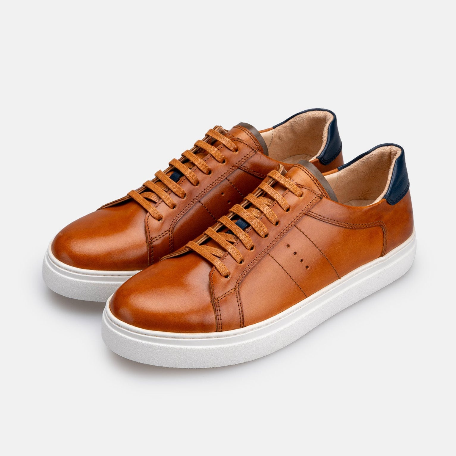 Volzak 7011 basket en cuir Camel