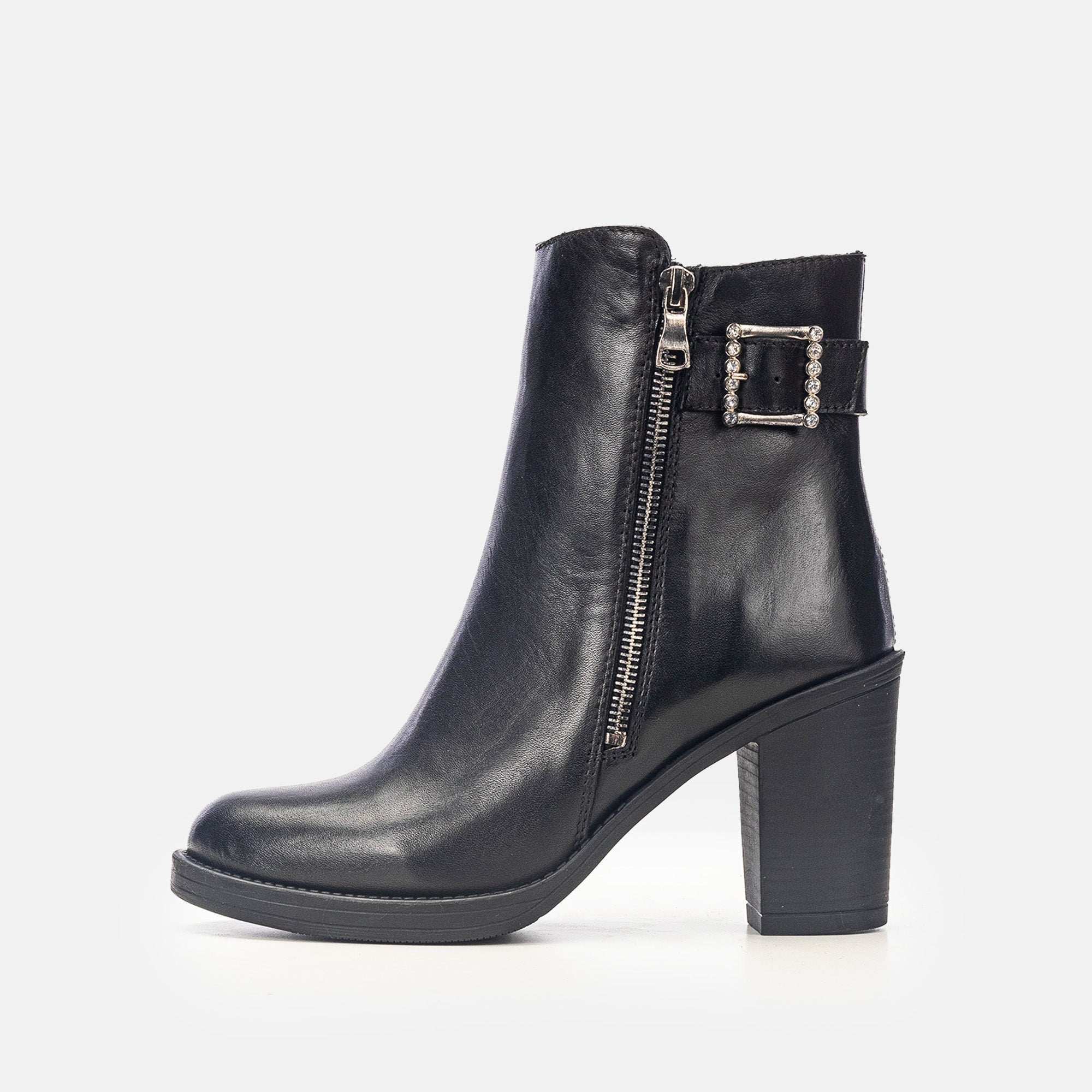 Volzak 9919 Black Leather Ankle Boot