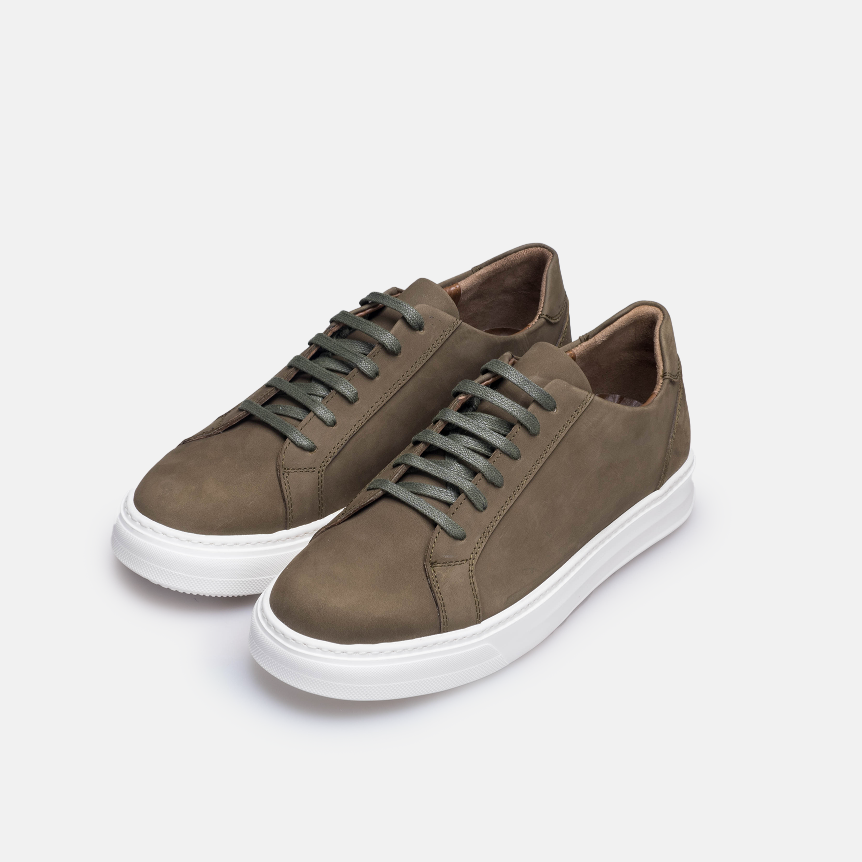 Volzak 6041 Basket en nubuck Vert