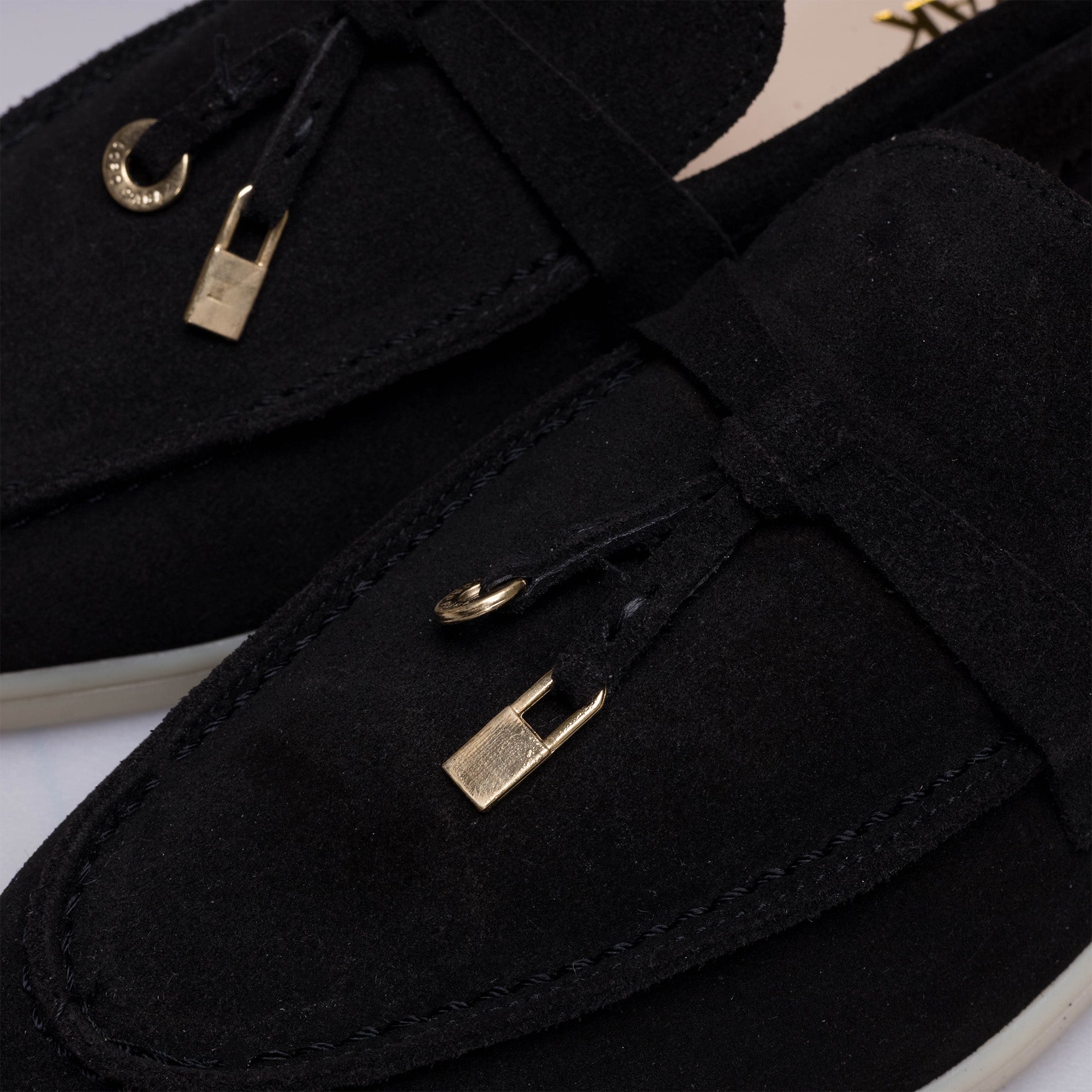 Volzak 32 mocassin en daim Noir